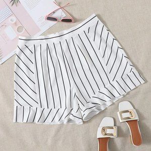 Shein Plus Striped Ruffle Hem Shorts